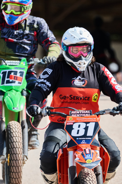 26-05-08_15-24_480-mm_NI8_7088