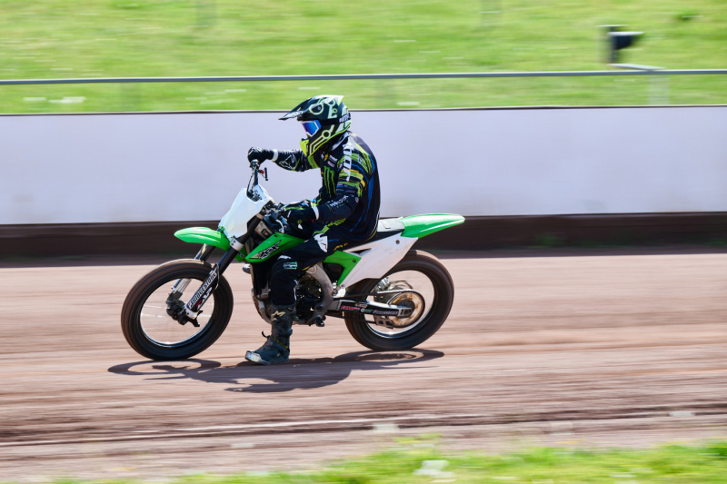 26-05-08_15-25_200-mm_NI8_1011