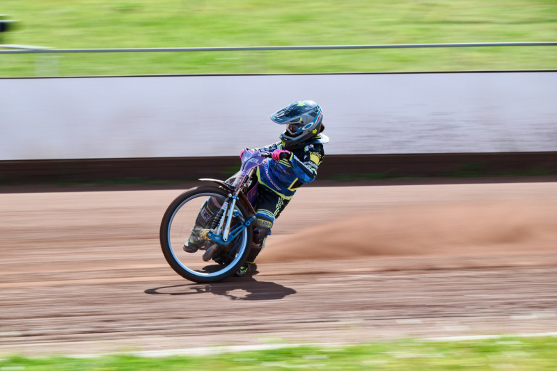 26-05-08_15-36_175-mm_NI8_1190