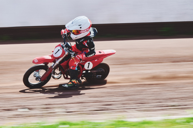 26-05-08_15-38_200-mm_NI8_1227