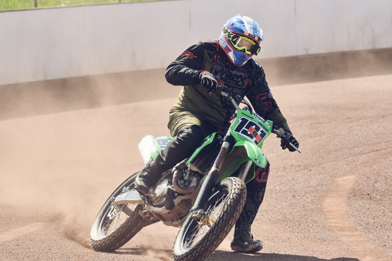 26-05-08_15-51_180-mm_NI8_7350