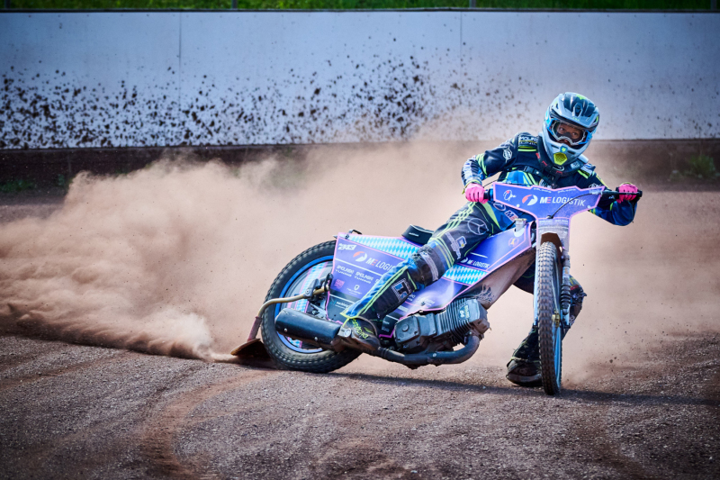 26-05-08_16-01_250-mm_NI8_7397