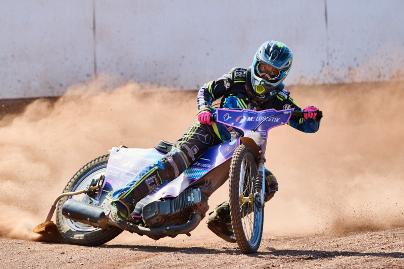 26-05-08_16-02_460-mm_NI8_7425
