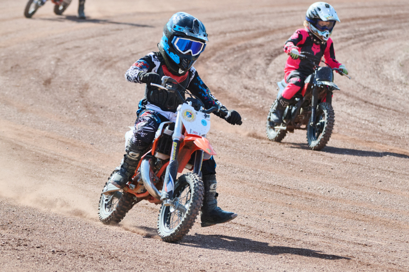 26-05-08_16-05_180-mm_NI8_7474