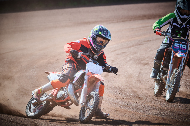 26-05-08_16-06_280-mm_NI8_7500