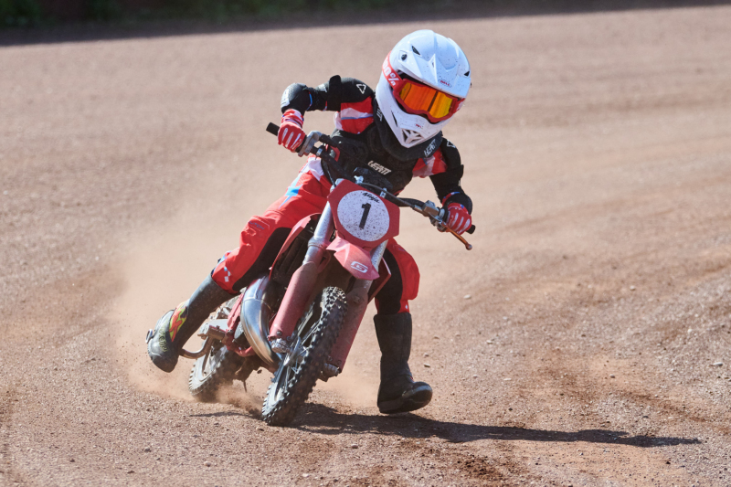 26-05-08_16-06_320-mm_NI8_7536