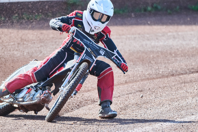 26-05-08_16-23_460-mm_NI8_7674