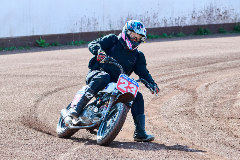 26-05-08_16-35_180-mm_NI8_7698