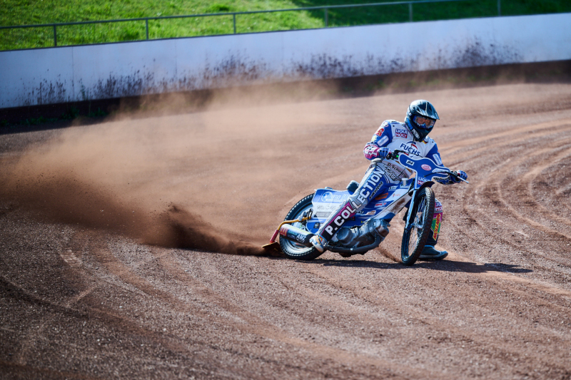 26-05-08_16-38_175-mm_NI8_1493