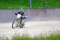 NI8_1026-200-mm-1-250-s