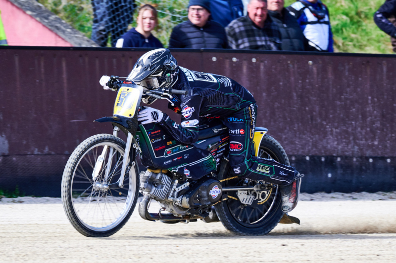 NI8_1987-280-mm-1-2000-s-26-04-11