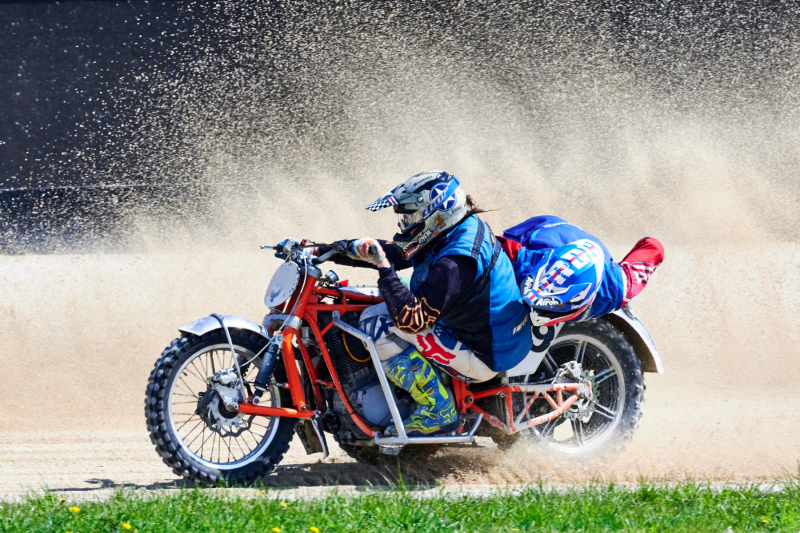 NI8_5047-550-mm-1-2500-s-26-04-11