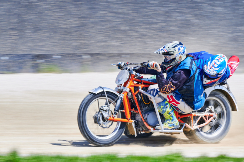 NI8_5232-600-mm-1-250-s-26-04-11