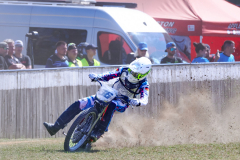 26-08-15_11-02_390-mm_NI8_3077