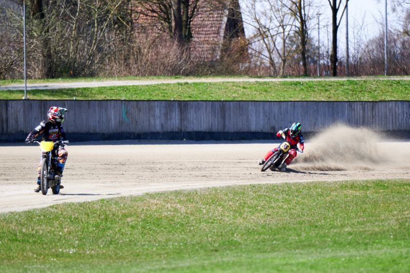 NI8_0172-200-mm-1-2000-s-26-03-28