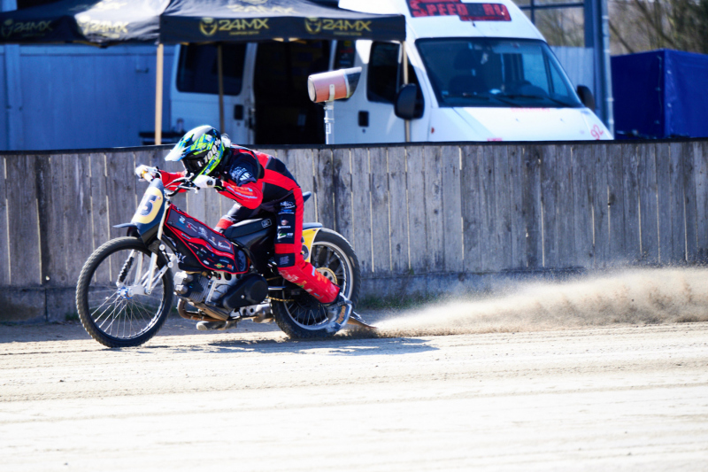 NI8_0199-170-mm-1-2000-s-26-03-28