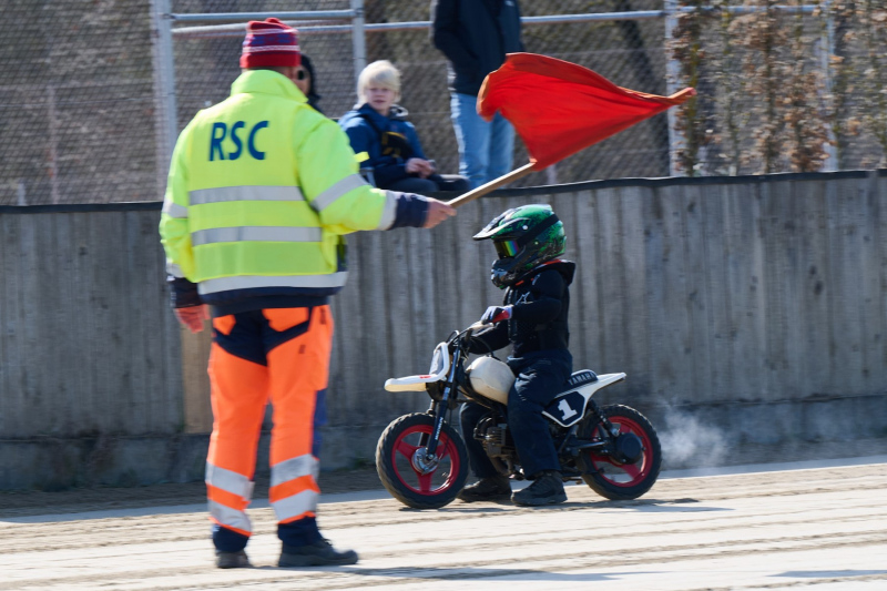 NI8_0880-200-mm-1-200-s-26-03-28