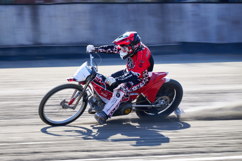 NI8_1652-150-mm-1-250-s-26-03-28