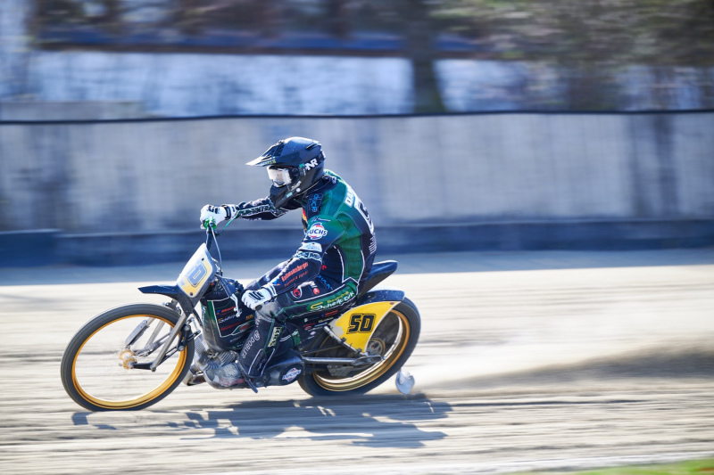 NI8_2144-200-mm-1-320-s-26-03-28