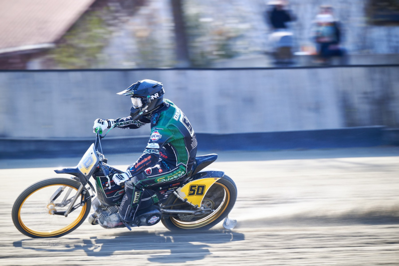 NI8_2146-200-mm-1-320-s-26-03-28