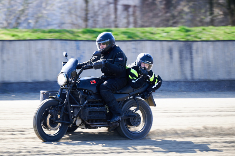 NI8_2366-200-mm-1-320-s-26-03-28