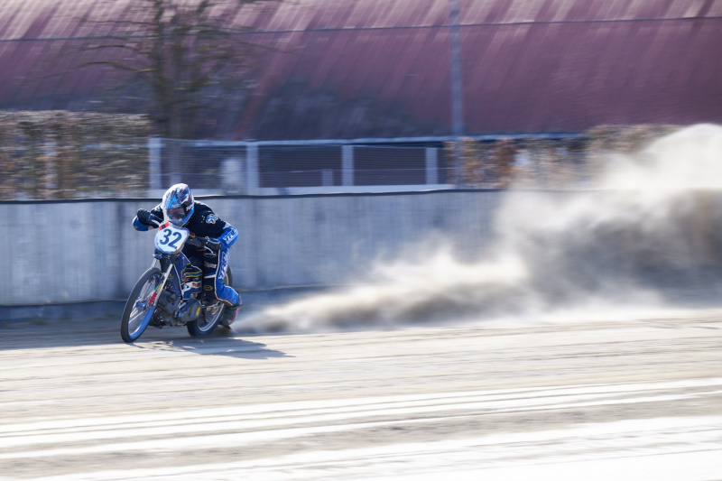 NI8_3109-200-mm-1-160-s-26-03-28