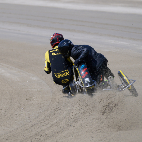 NI8_3147-28-03-26-13-11