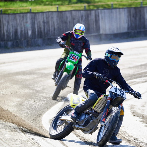 NI8_3360-28-03-26-13-18