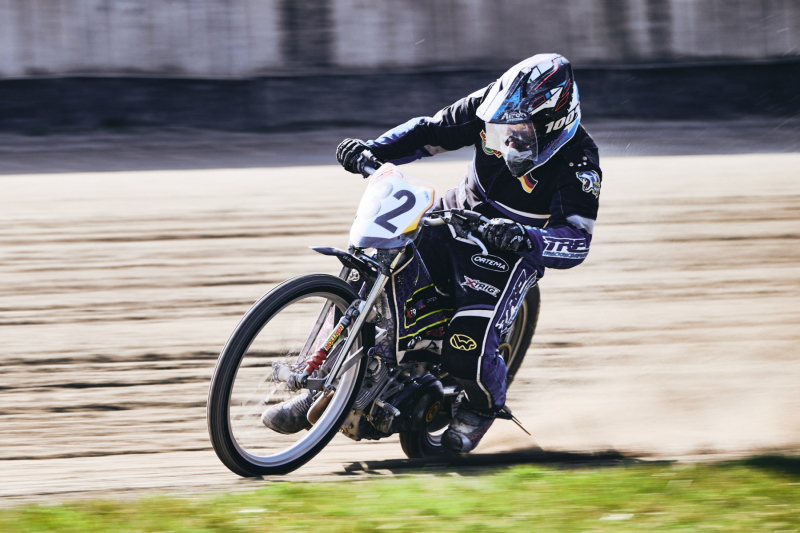 NI8_5214-350-mm-1-250-s-26-03-28